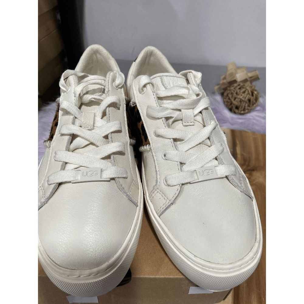 UGG Women's Dinale Exotic Sneakers - Coconut Milk/Leopard 8.5M - Picture 1 of 13